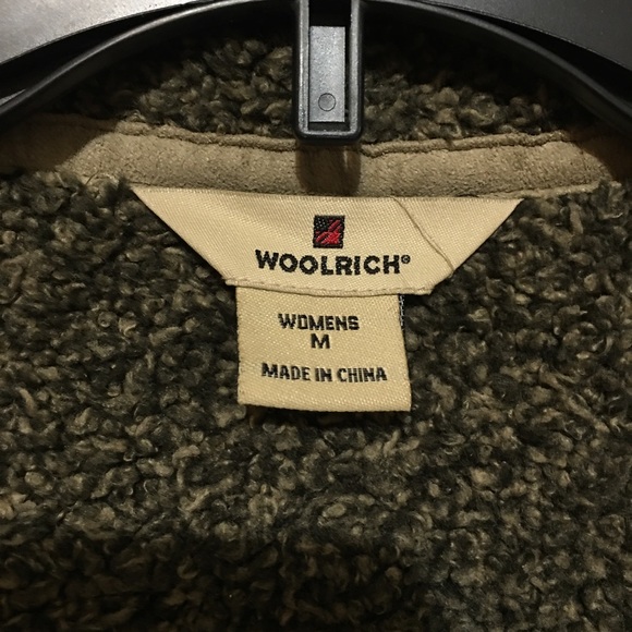 Woolrich Women’s Vest Size M Faux Suede Sherpa Lined Zip Front Pockets - Picture 8 of 16